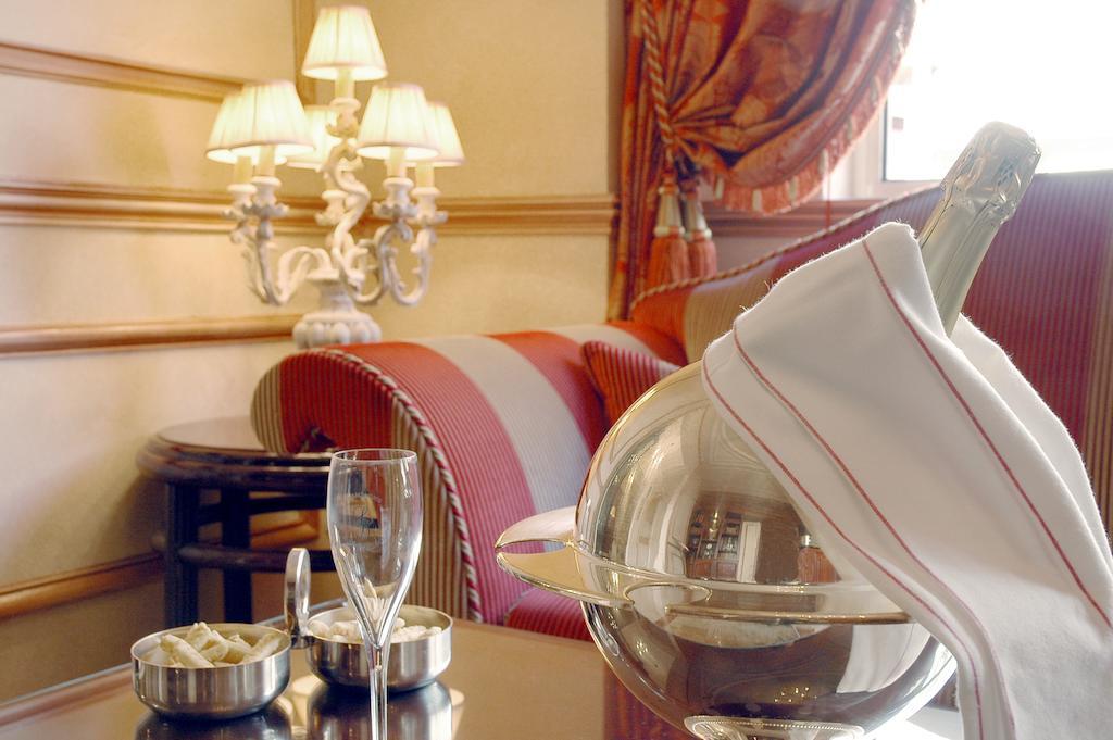 Hotel & Saint-jacques Parijs